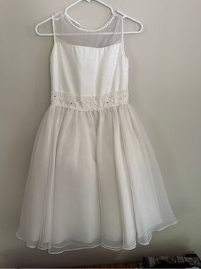 Elaina do Vale Couture Ivory Girls' Tulle Dress with Embellished Waist - size 10